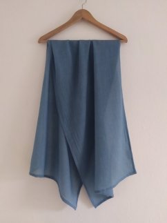ŠÁTEK Indigo, celobarevný, 100% Merino